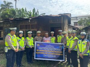 Sat Lantas Polres Batu Bara Laksanakan Anjangsana kepada Purnawirawan Polri dalam Rangka HUT Bhayangkara Lalu Lintas ke-70