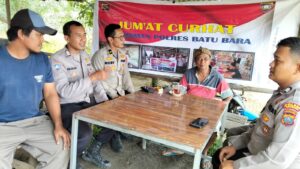 Sat Binmas Polres Batu Bara Gelar Jumat Curhat dan Cooling System, Jalin Kemitraan dengan Masyarakat Sumber Makmur