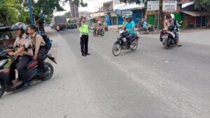 Satlantas Polres Batu Bara Tingkatkan Pengaturan Lalu Lintas, Jaga Kamseltibcarlantas di Titik Rawan