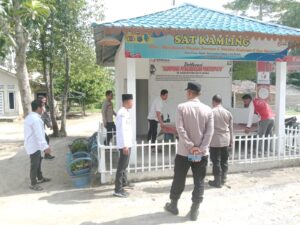 Sat Binmas Polres Batu Bara Siapkan Pos Kamling Sambut Kunjungan Kapolres