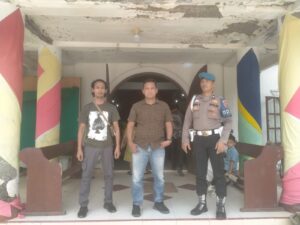 Polsek Labuhan Ruku Tingkatkan Keamanan Ibadah Minggu dengan Patroli Mobile di Gereja