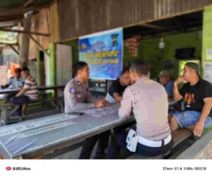 Satlantas Polres Batu Bara ‘Ngopi Bareng’ Sopir Angkutan Barang, Sosialisasikan Keselamatan Lalu Lintas