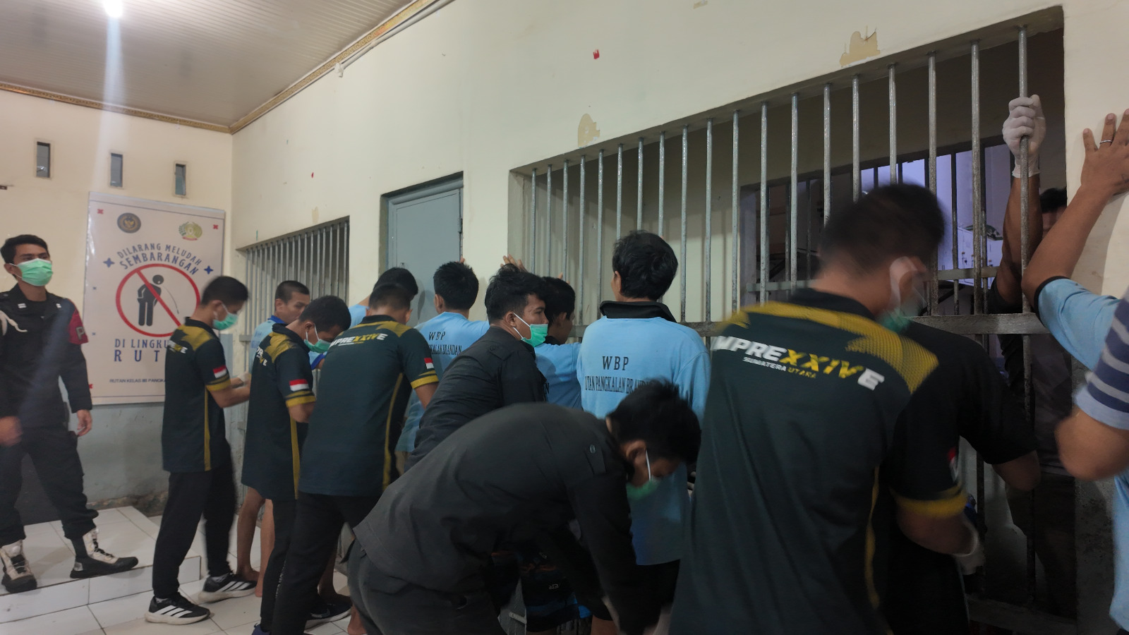 Rutan Pangkalan Brandan Gelar Razia Malam, Perangi Narkoba dan Barang Terlarang