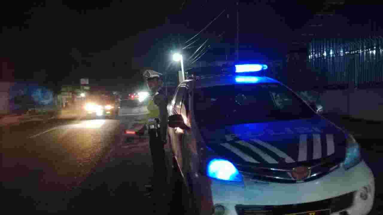 Polres Batu Bara Gelar Patroli “Blue Light” Dini Hari, Jaga Kamseltibcarlantas dan Beri Rasa Aman Masyarakat