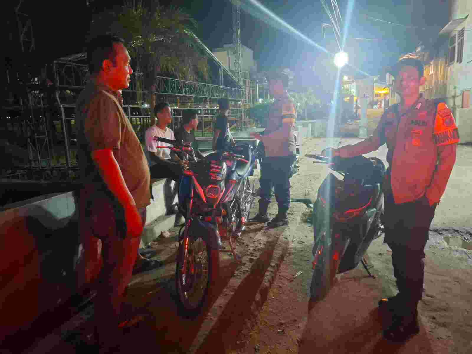 Polsek Indrapura Tingkatkan Patroli Malam, Berantas Balap Liar dan Tindak Kriminalitas untuk Ciptakan Kamtibmas Kondusif