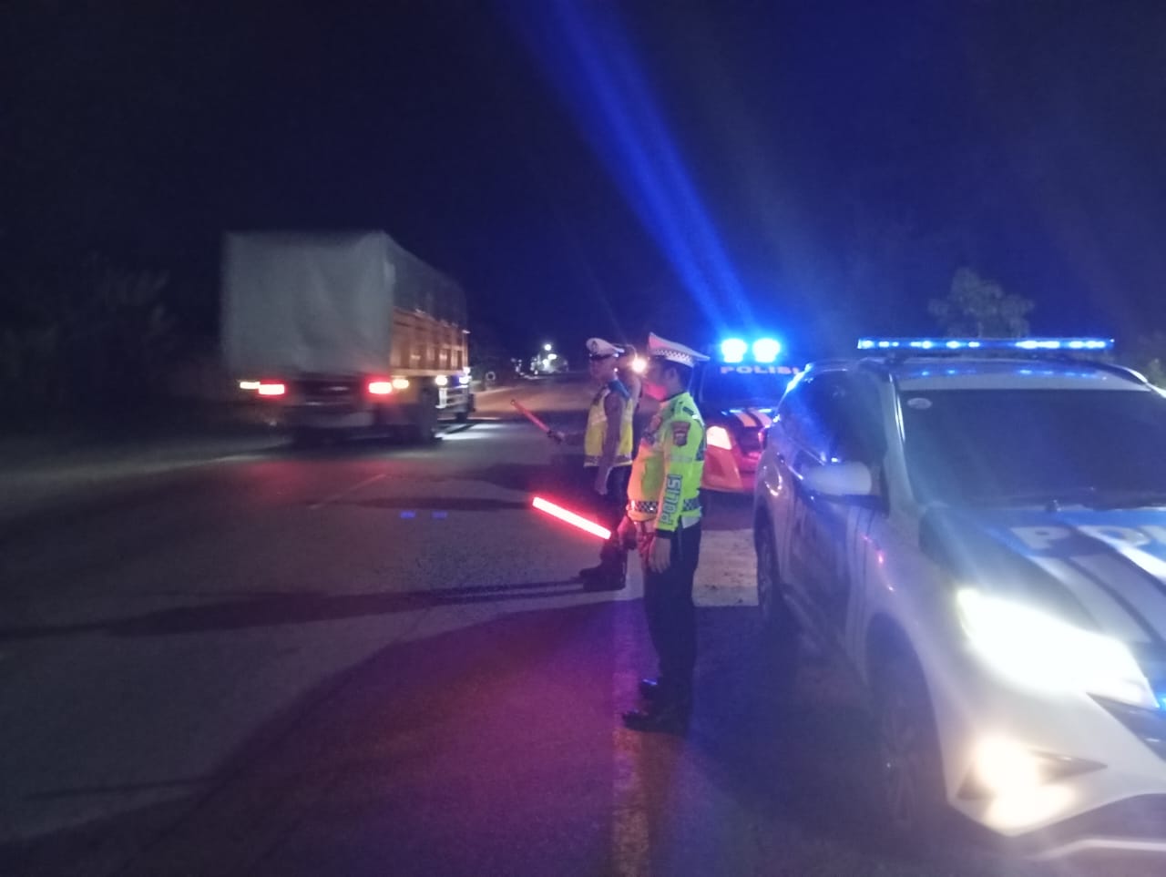 Polres Batu Bara Optimalkan “Blue Light Patrol”, Wujudkan Jalinsum Aman dan Lancar di Malam Hari