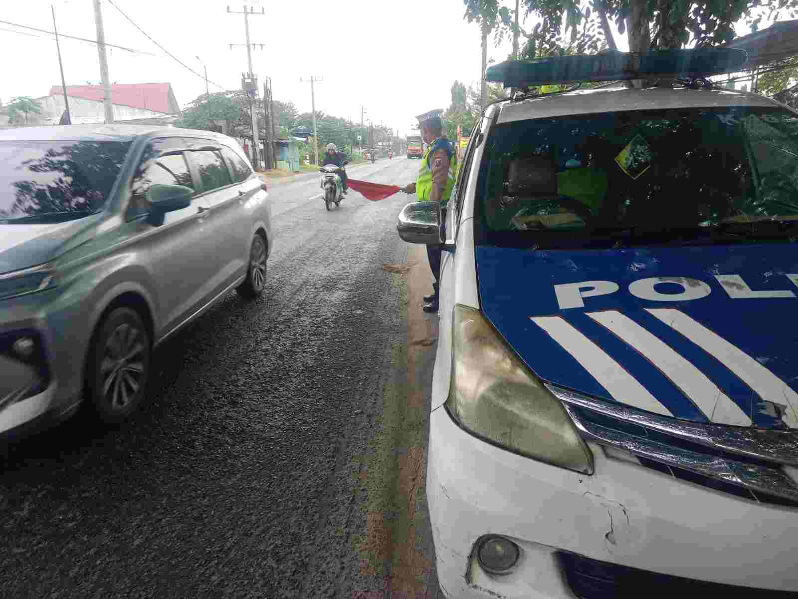 Sat Lantas Polres Batu Bara Gencar Patroli dan Pengaturan Sore, Antisipasi Kemacetan, Kecelakaan, dan Kejahatan Jalanan