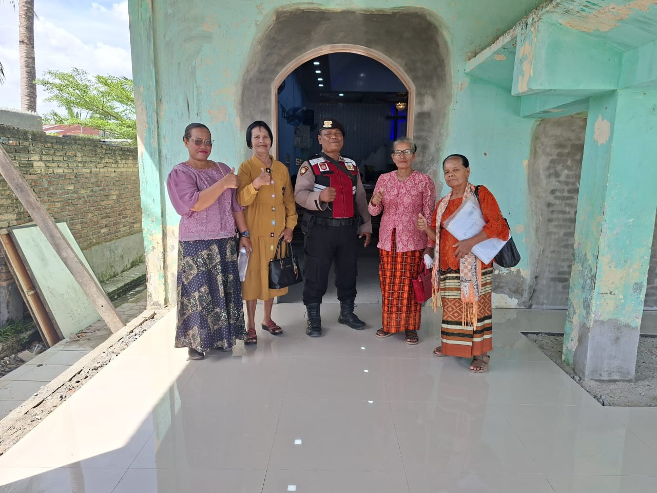 Polsek Medang Deras Kawal Ibadah di HKBP Pagurawan, Jamin Keamanan Jemaat