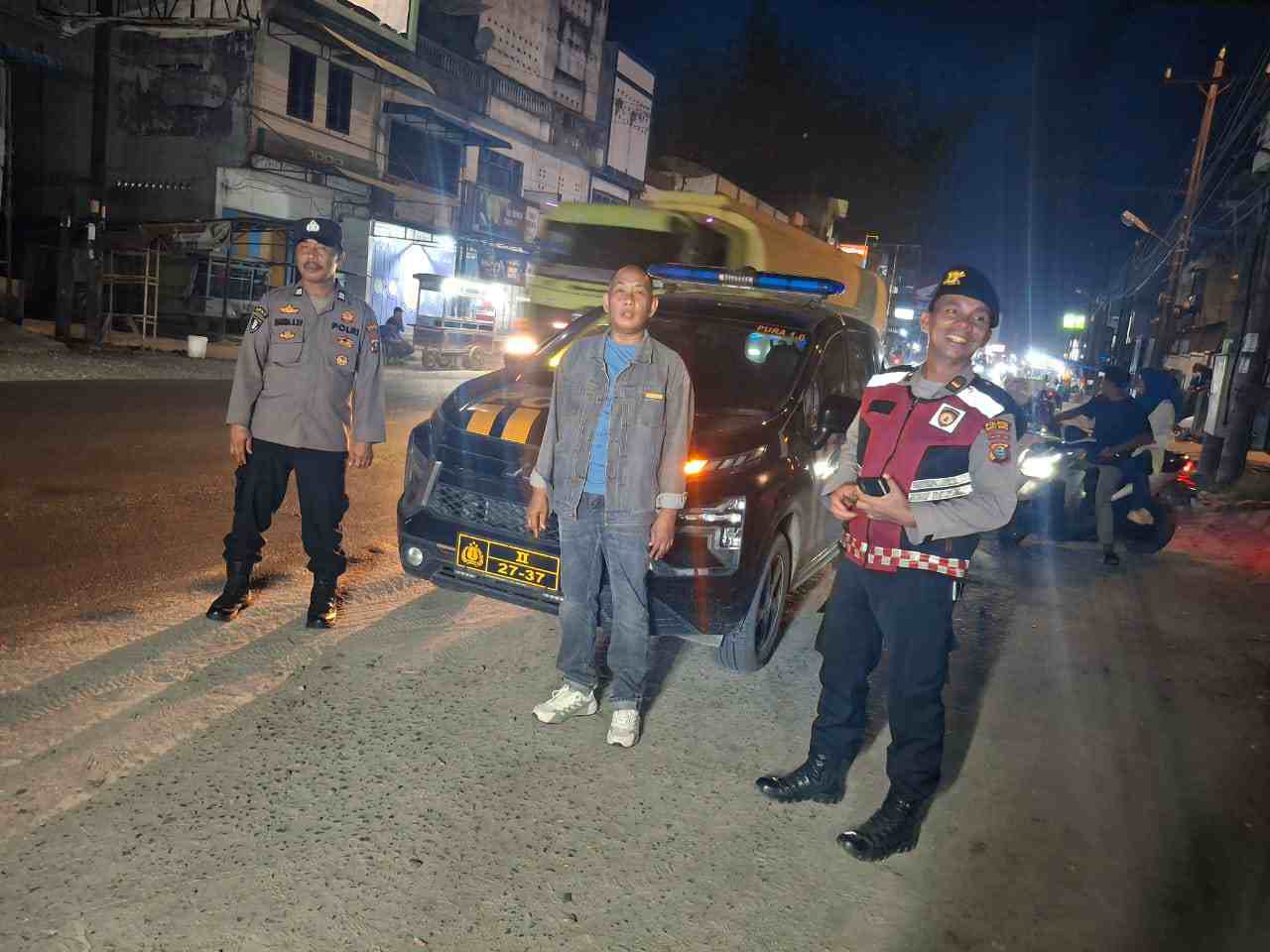Polsek Indrapura Tingkatkan Keamanan Malam, Patroli Intensif Sasar Lokasi Rawan dan Beri Himbauan kepada Masyarakat
