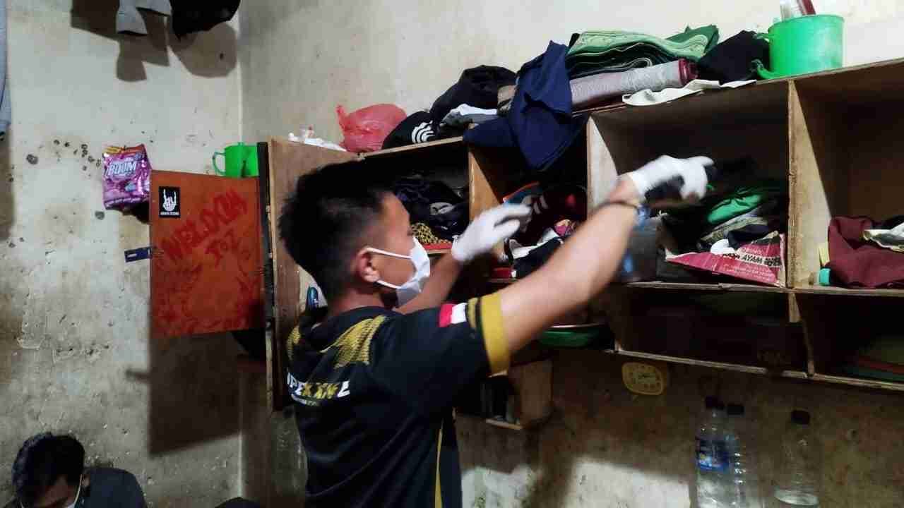 Lapas Labuhan Ruku Gelar Razia Intensif, Antisipasi Gangguan Kamtib di Blok Hunian