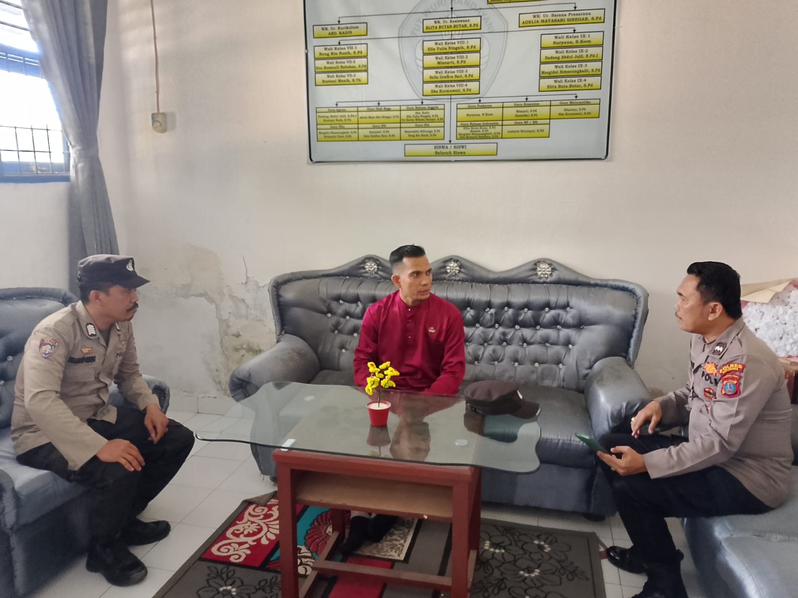 Polsek Lima Puluh Gencar Sosialisasi Penerimaan Siswa Baru SMA Taruna Kemala Bhayangkara