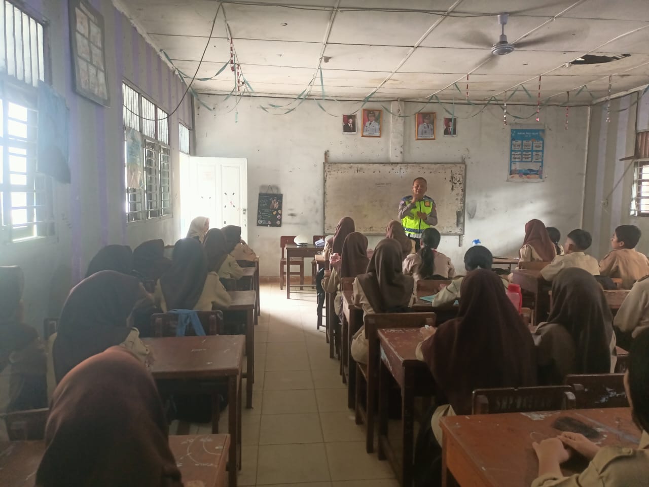 Operasi Zebra Toba 2025: Satlantas Polres Batu Bara Sasar Pelajar, Edukasi Keselamatan Berlalu Lintas