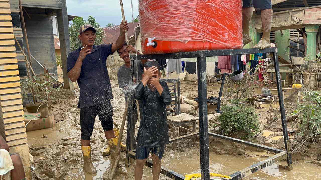 Polri Bangun 300 Sumur Bor di Aceh Tamiang, 23 Titik Sudah Beroperasi, Dukung Akses Air Bersih Masyarakat Pascabencana ‎