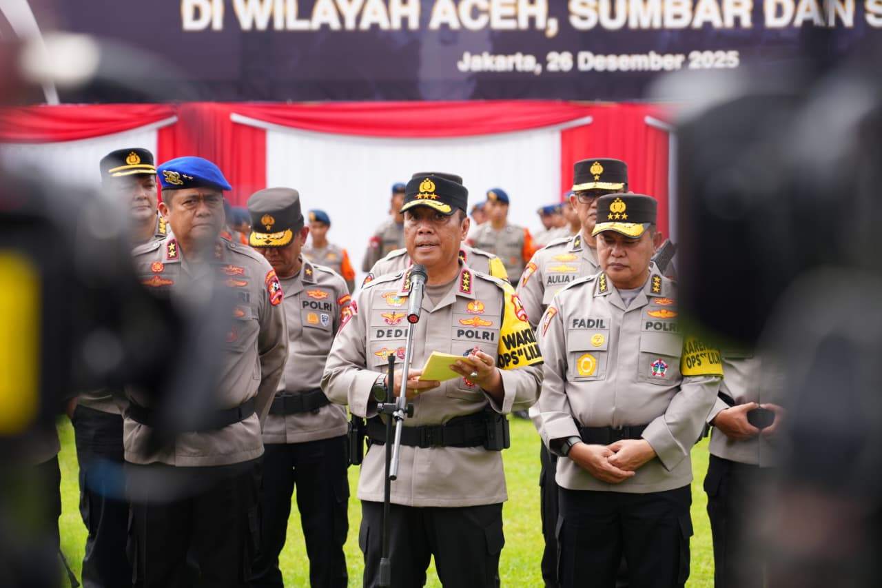 Wakapolri Tegaskan Polri Hadir untuk Kemanusiaan, Perkuat Penanganan Bencana di Tiga Provinsi