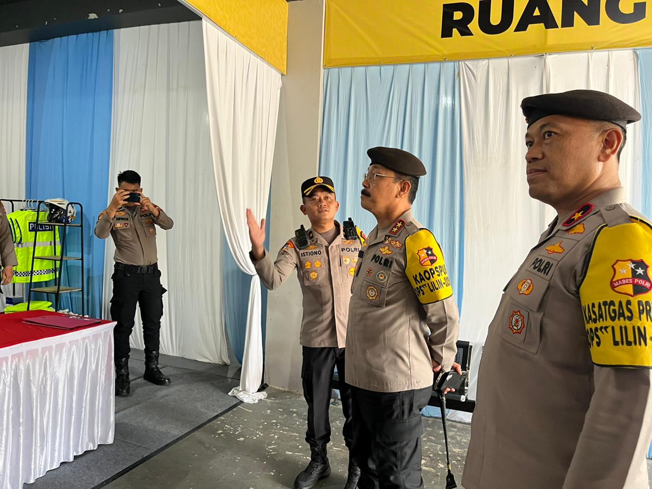 Pastikan Liburan Aman, Kakorsabhara Baharkam Polri Cek Kesiapan Pospam Puncak dan Antisipasi Kepadatan Tempat Wisata