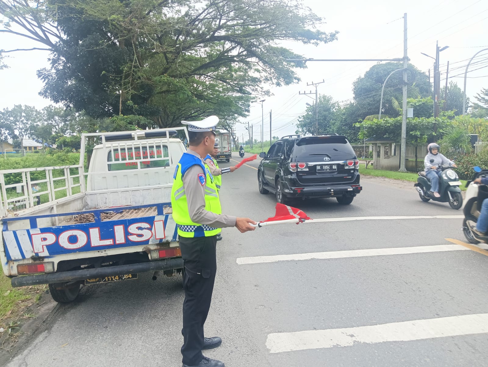 Sat Lantas Polres Batu Bara Gencarkan Patroli “Kibas Bendera”, Rekam Kondisi Lalu Lintas