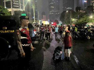 Baharkam Polri Kerahkan Anjing Pelacak K-9 untuk Amankan Perayaan Tahun Baru di Bundaran HI