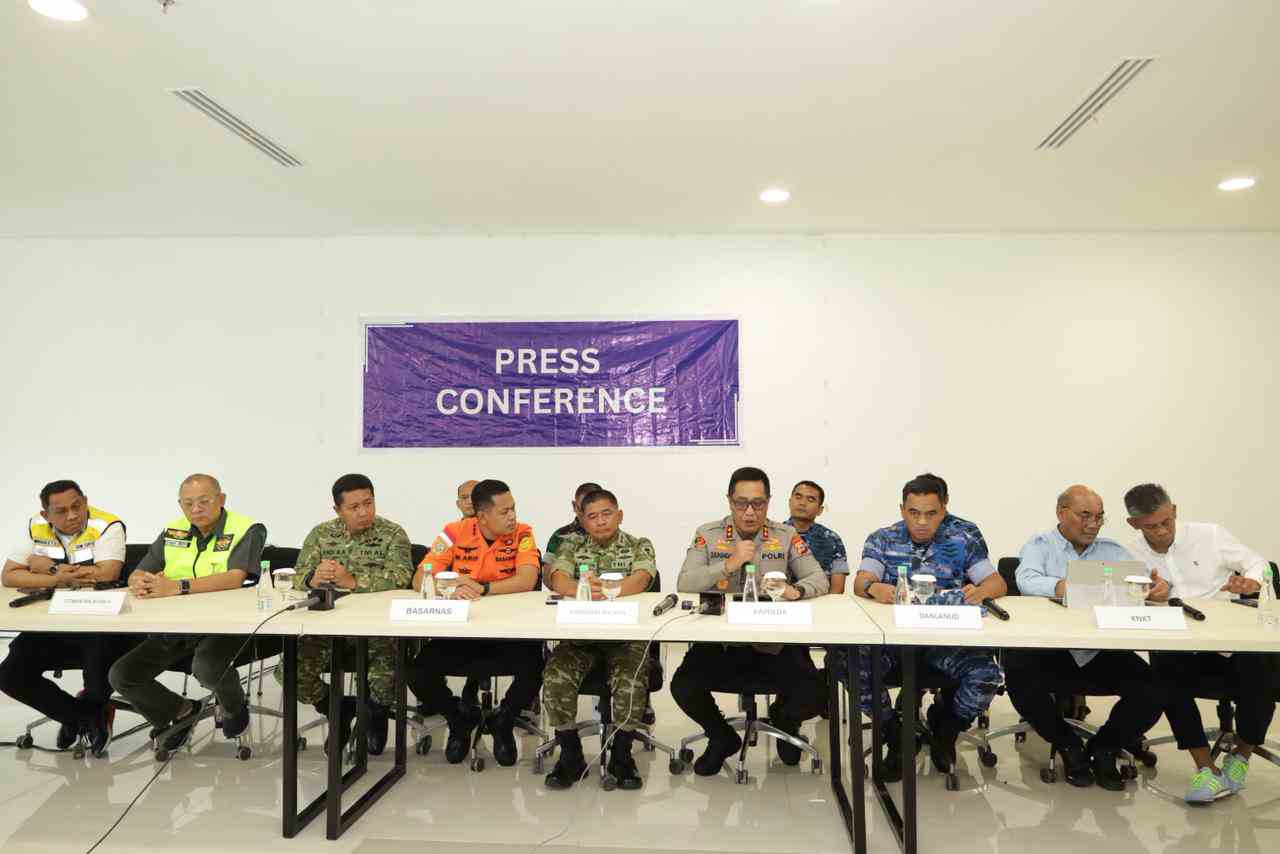 Polda Sulsel Kerahkan Segala Sumber Daya dalam Pencarian Pesawat ATR 400 yang Hilang di Wilayah Maros-Pangkep