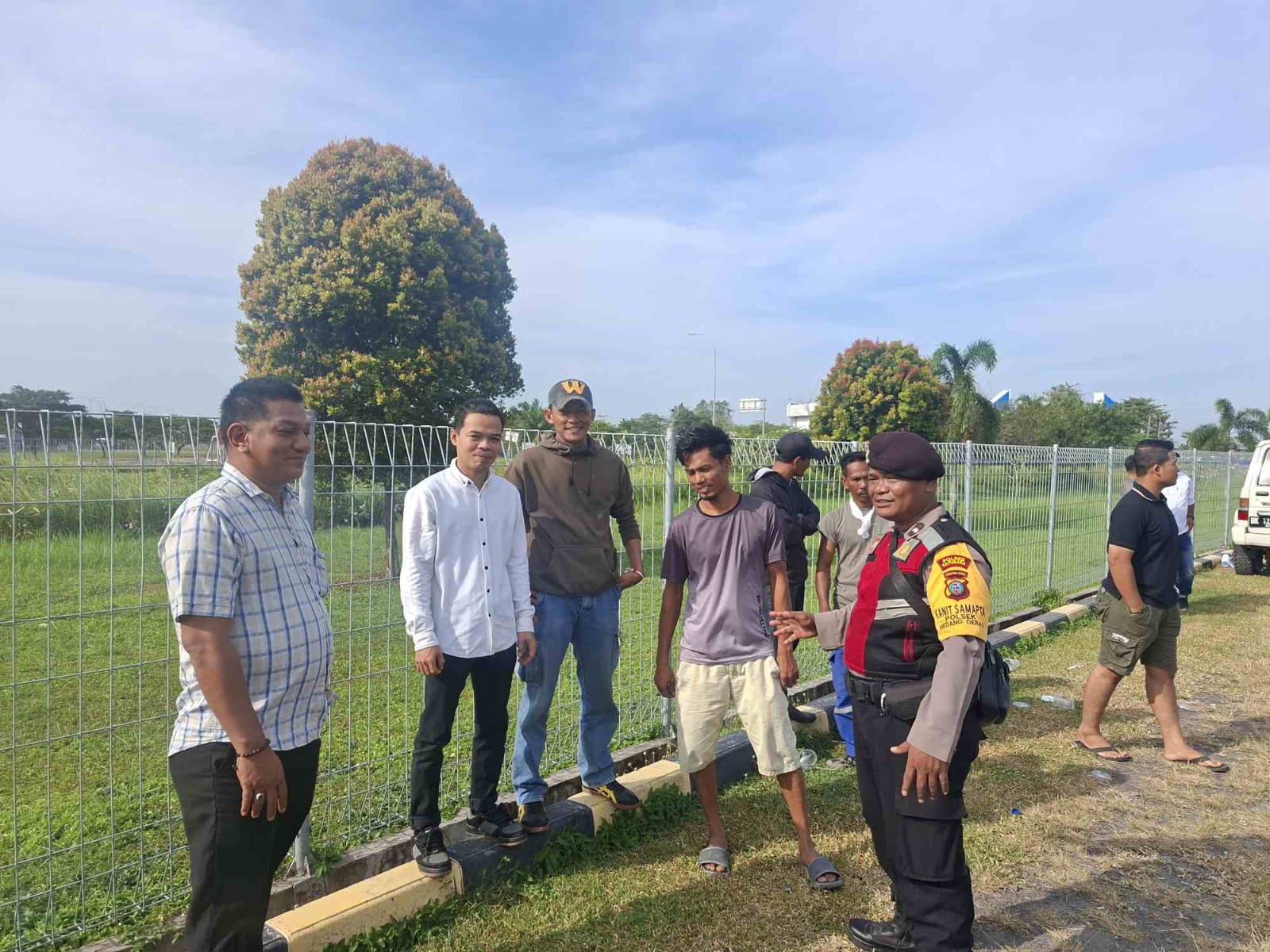 Polsek Medang Deras Gencar Sambang dan “Cooling System”, Ajak Masyarakat Jaga Kamtibmas dan Waspada Kejahatan Jalanan   