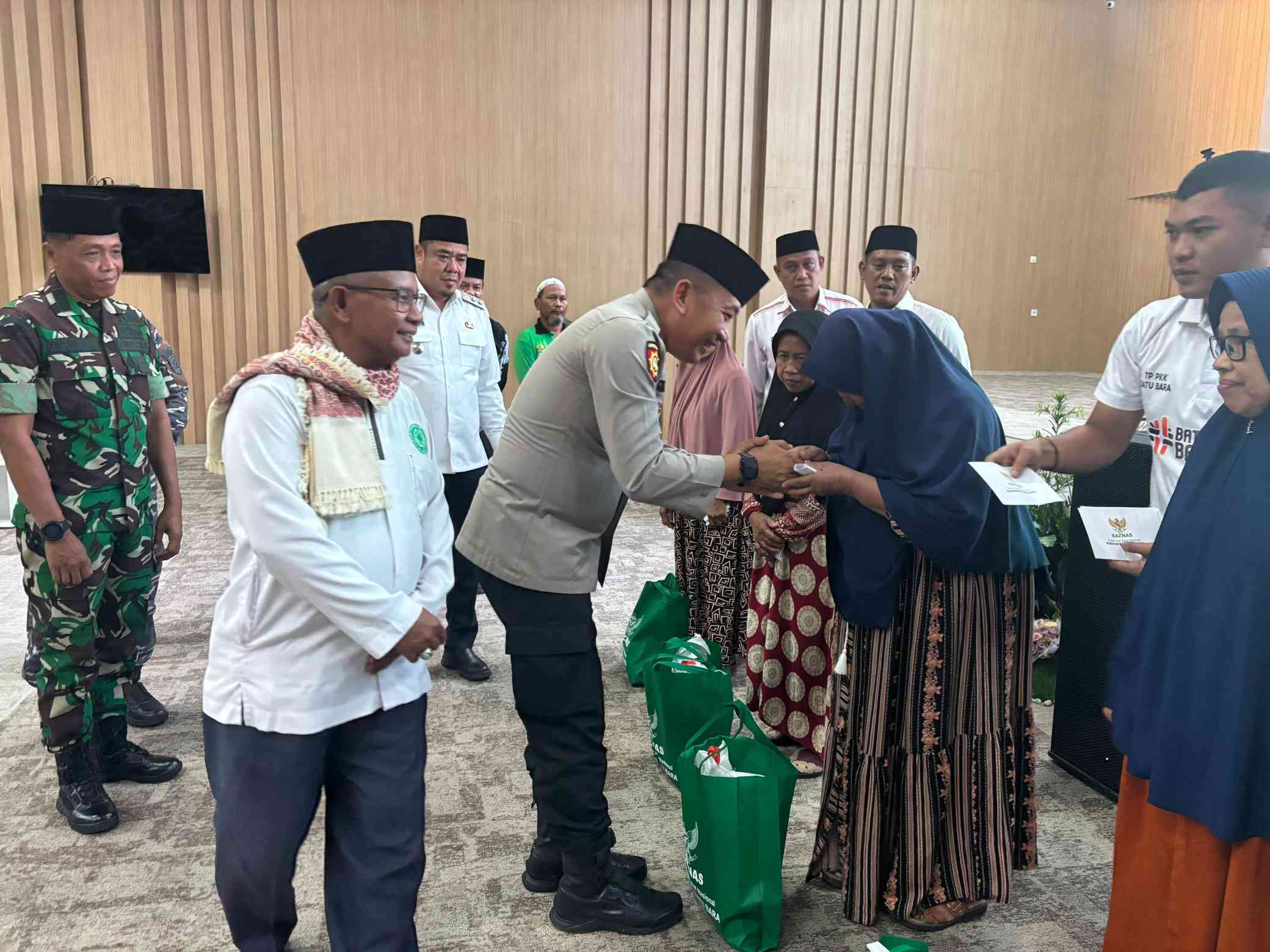 Pemkab Batu Bara Gelar Peringatan Isra Miraj: Wakapolres Ajak Tingkatkan Ketakwaan, Teladani Akhlak Rasulullah, dan Wujudkan Batu Bara yang Berkah